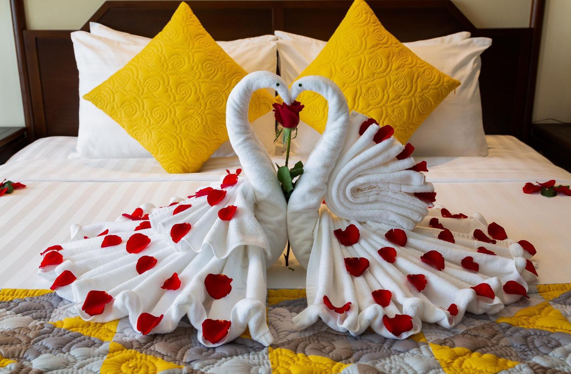 Cozy Savvy Boutique Hotel Hoi An Eksteriør billede